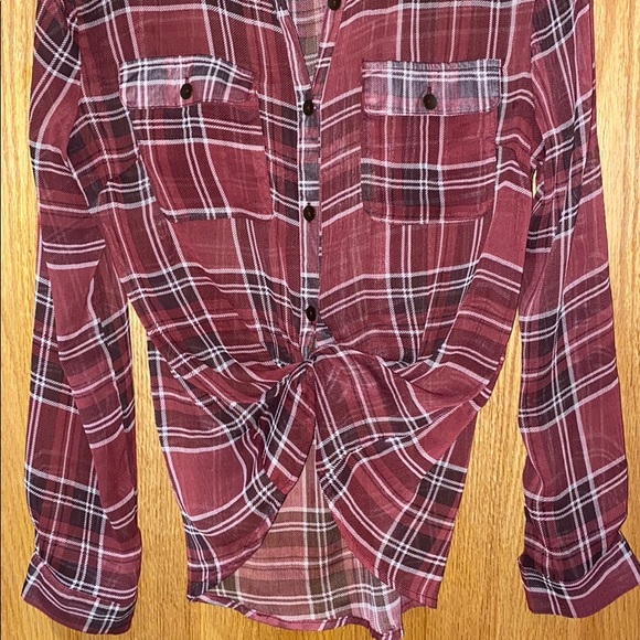 Sheer flannel top - Picture 8 of 9